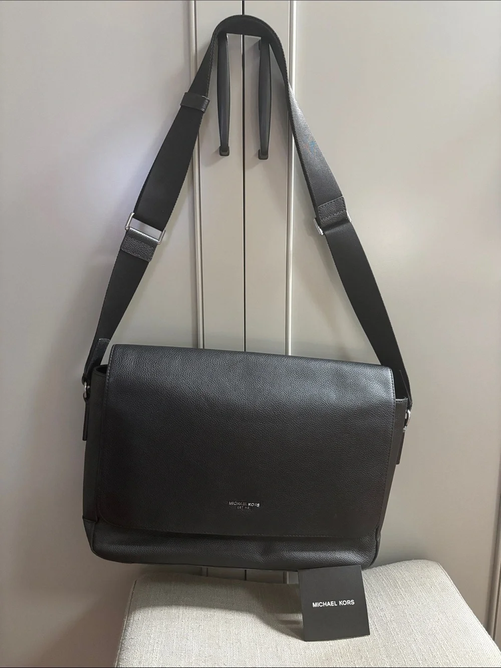 Michael Kors Mason Explorer Pebbled Leather Messenger Bag NWOT